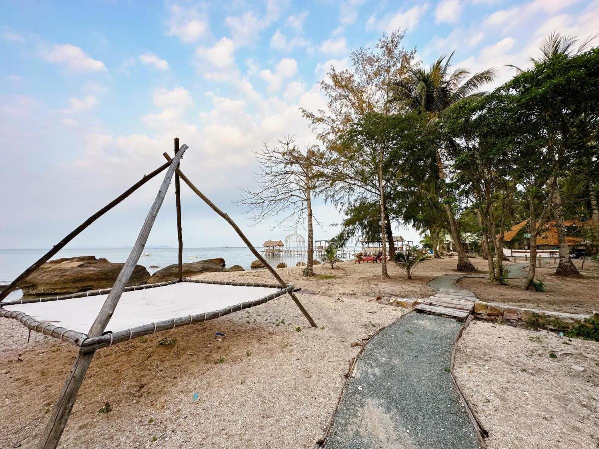 Phu Quoc Camping Bed & Breakfast Dış mekan fotoğraf