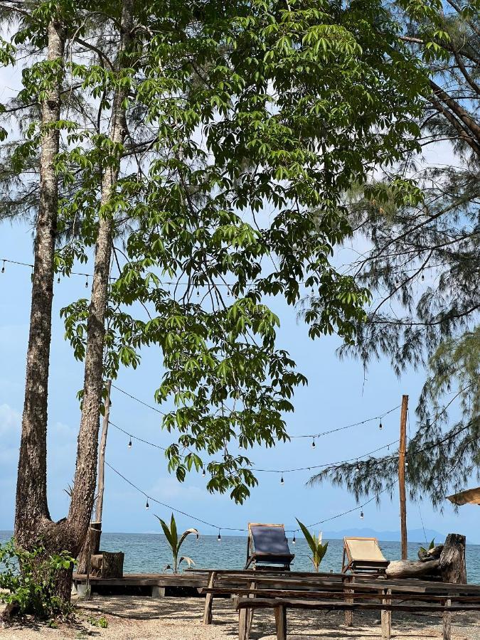 Phu Quoc Camping Bed & Breakfast Dış mekan fotoğraf